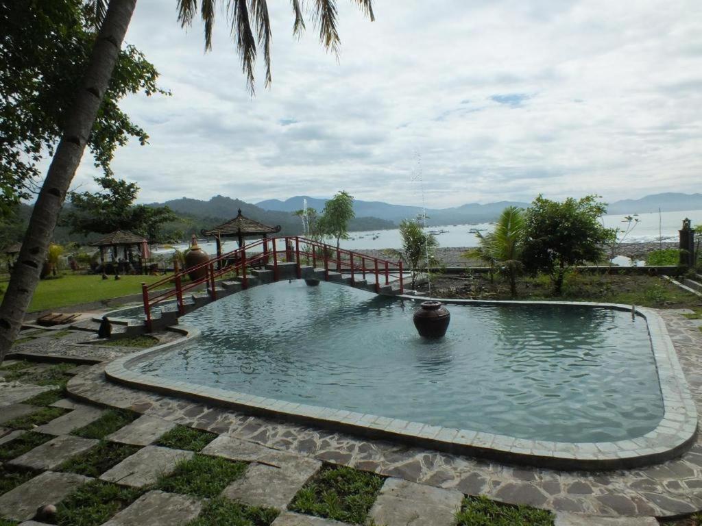 Ketapang Resort Karanghawu Экстерьер фото
