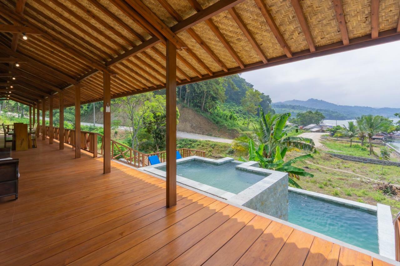 Ketapang Resort Karanghawu Экстерьер фото