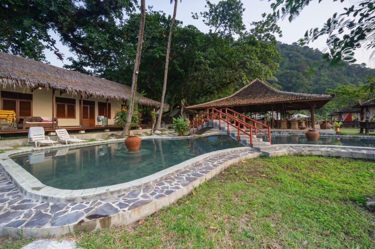Ketapang Resort Karanghawu Экстерьер фото
